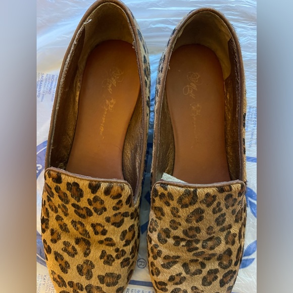 Matt Bernson Leopard Print Flats US6 - Picture 4 of 6